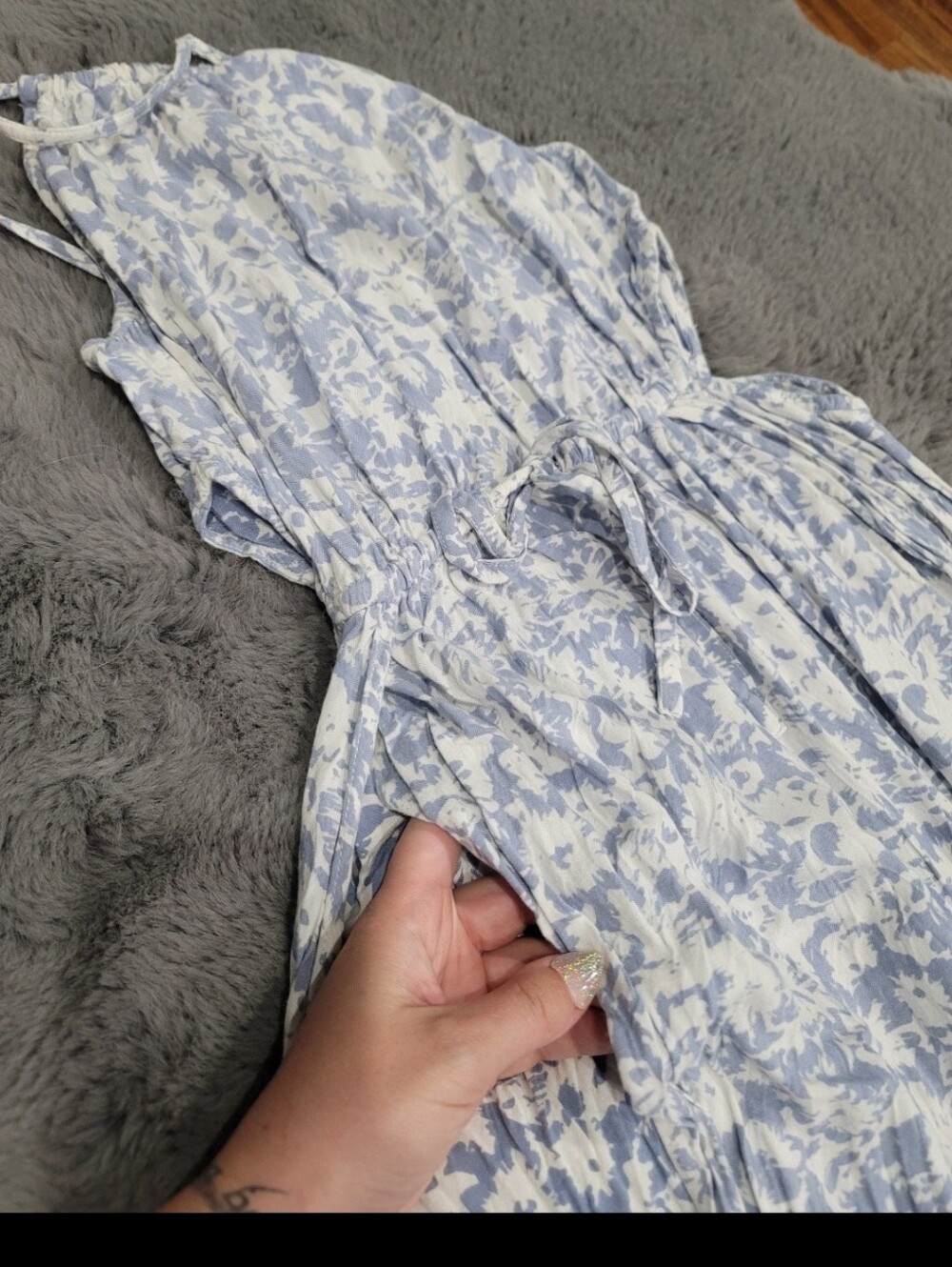 Billabong Double Slit Maxi Dress Dusty Blue White Floral Cut Out Halter Flowy - Picture 5 of 8
